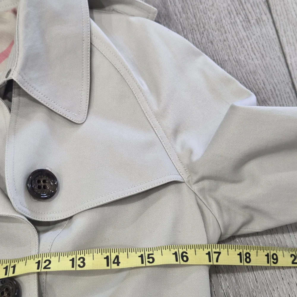 Burberry Light Gray Double-Breasted Trench Coat - Picture 10 of 17